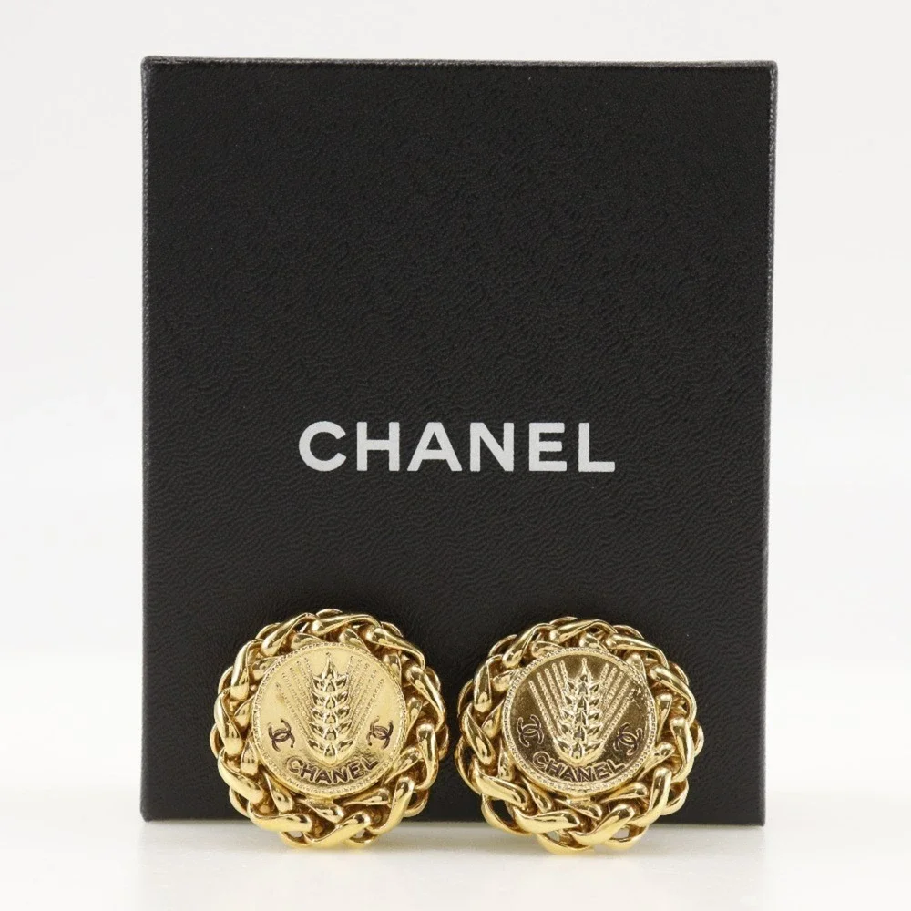 CHANEL Authentic Gold Earrings - Picture 9 of 9
